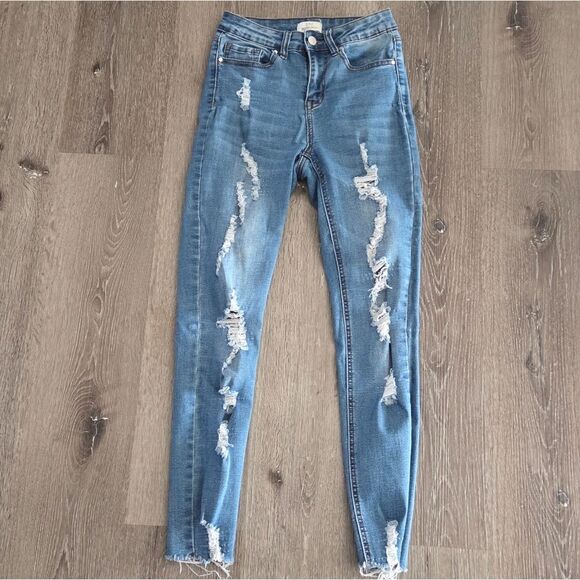 Skinny Fries Denim - Skinny Fries Denim Distressed High Rise  Skinny Jeans Size 3